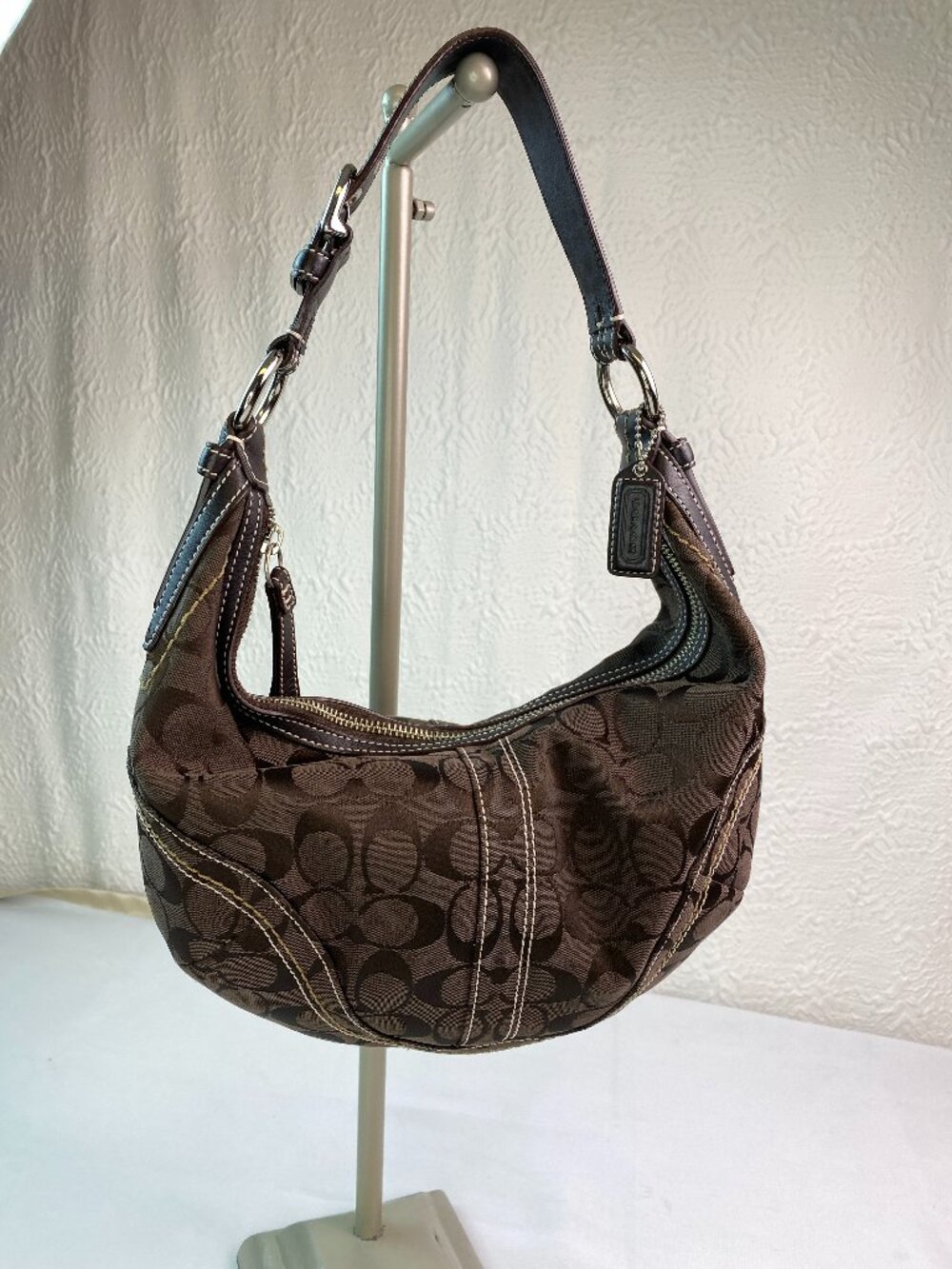 Coach Brown Signature Stripe Hobo Shoulder Bag 10074 🤎 Carmella